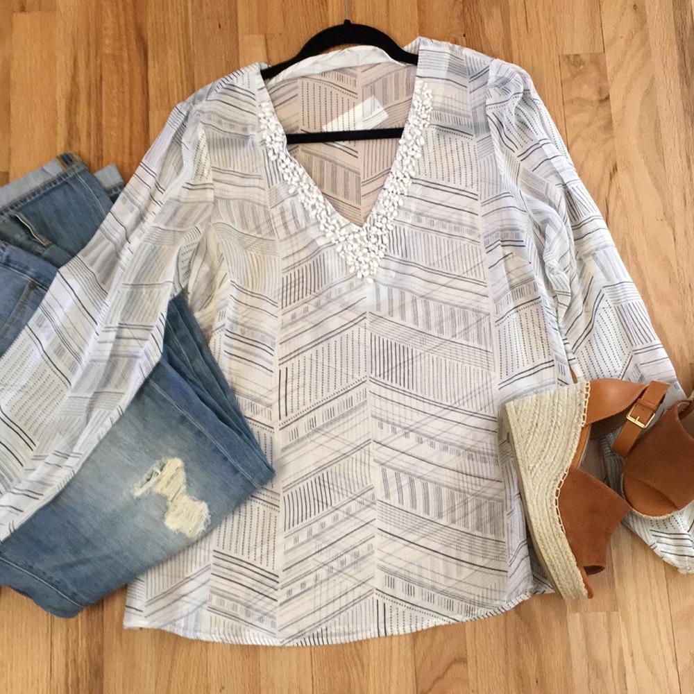 NWT Banana Republic white and blue tunic. Sz L